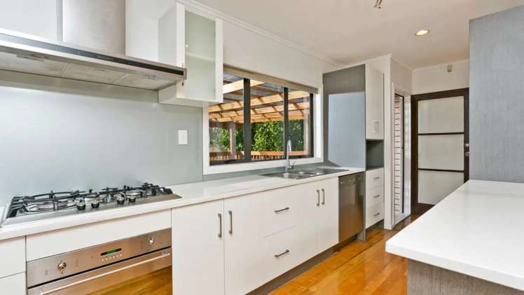 1 Ellice Road Totara Vale_6