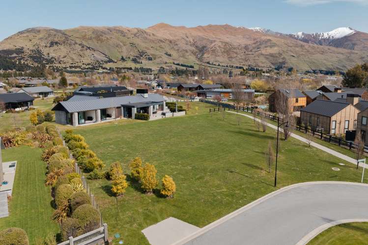 24 Mountain View Drive Wanaka_24