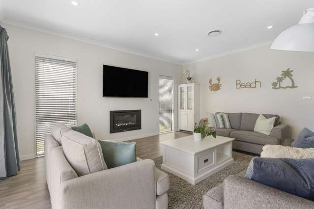8 Keshvara Road Beachlands_4