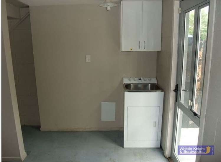 2/463 Tuam Street Phillipstown_8