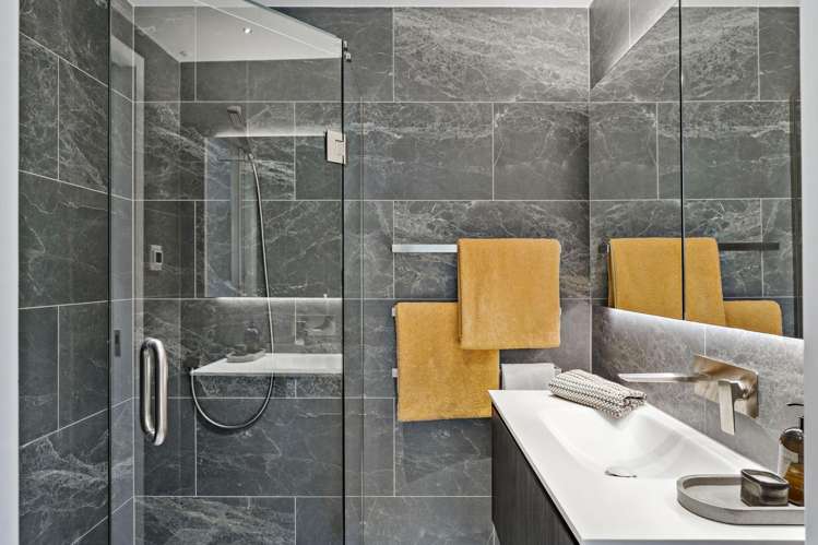 1/279 Lake Road Belmont_17