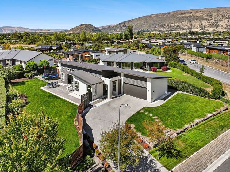 13 Coromandel Street Wanaka_1