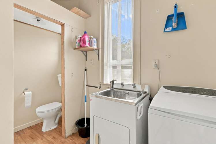 2 John Street Abbotsford_15