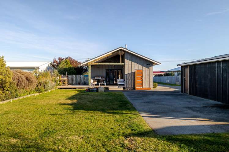 21 Norton Street Foxton Beach_19