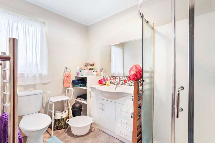 36 Te Kanawa Crescent Henderson_14