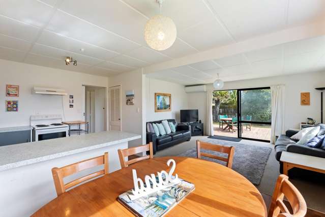 30 Babbacombe Avenue Otaki Beach_4