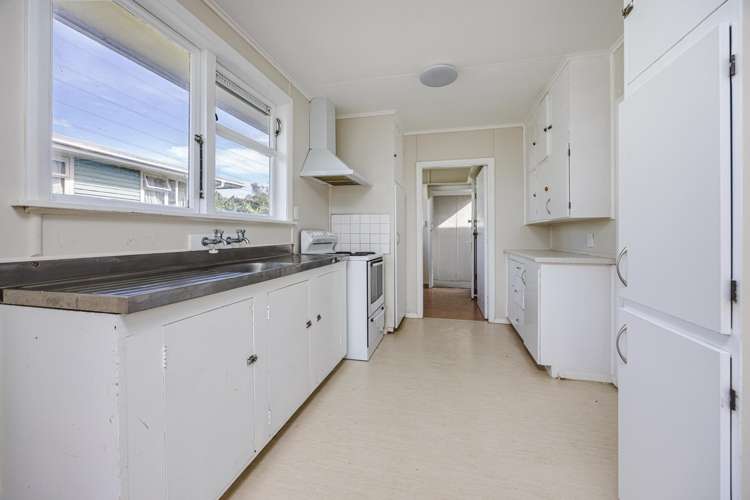 16 Gilbert road Otara_7