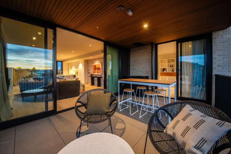 201/45 Hudson Bay Road Hobsonville_9