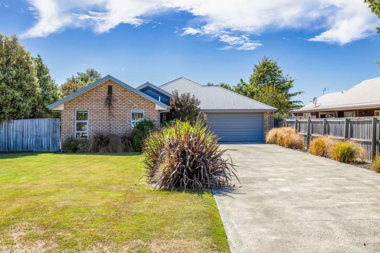 6 James Drive Woodend_15