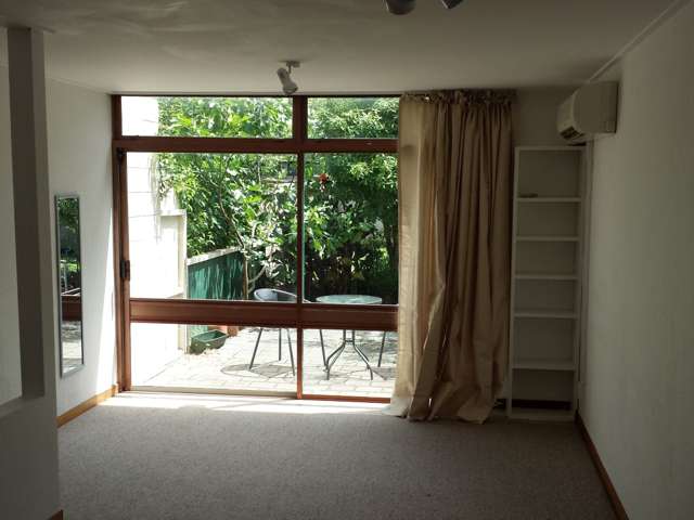 6/1 Dp Coates Street Hamilton East_1