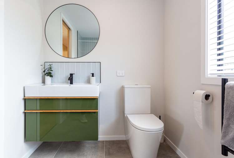 54 Cornwall Street Kingston_24