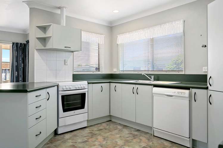 9a Cedar Crescent Matamata_1