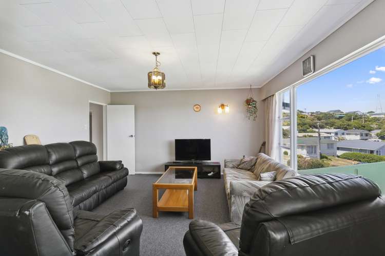 23 Griffiths Grove Newlands_13