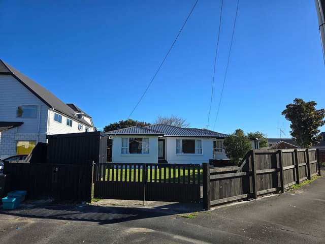 Beautifully renovated 3 bedroom home