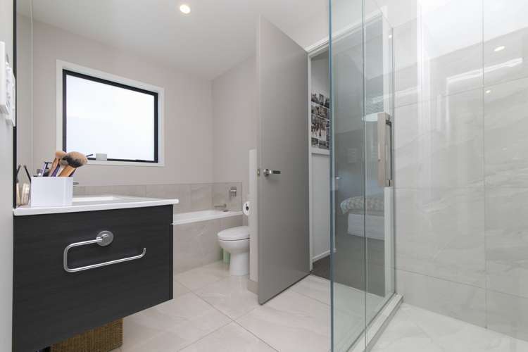 65 Pohutukawa Parade Riverhead_21