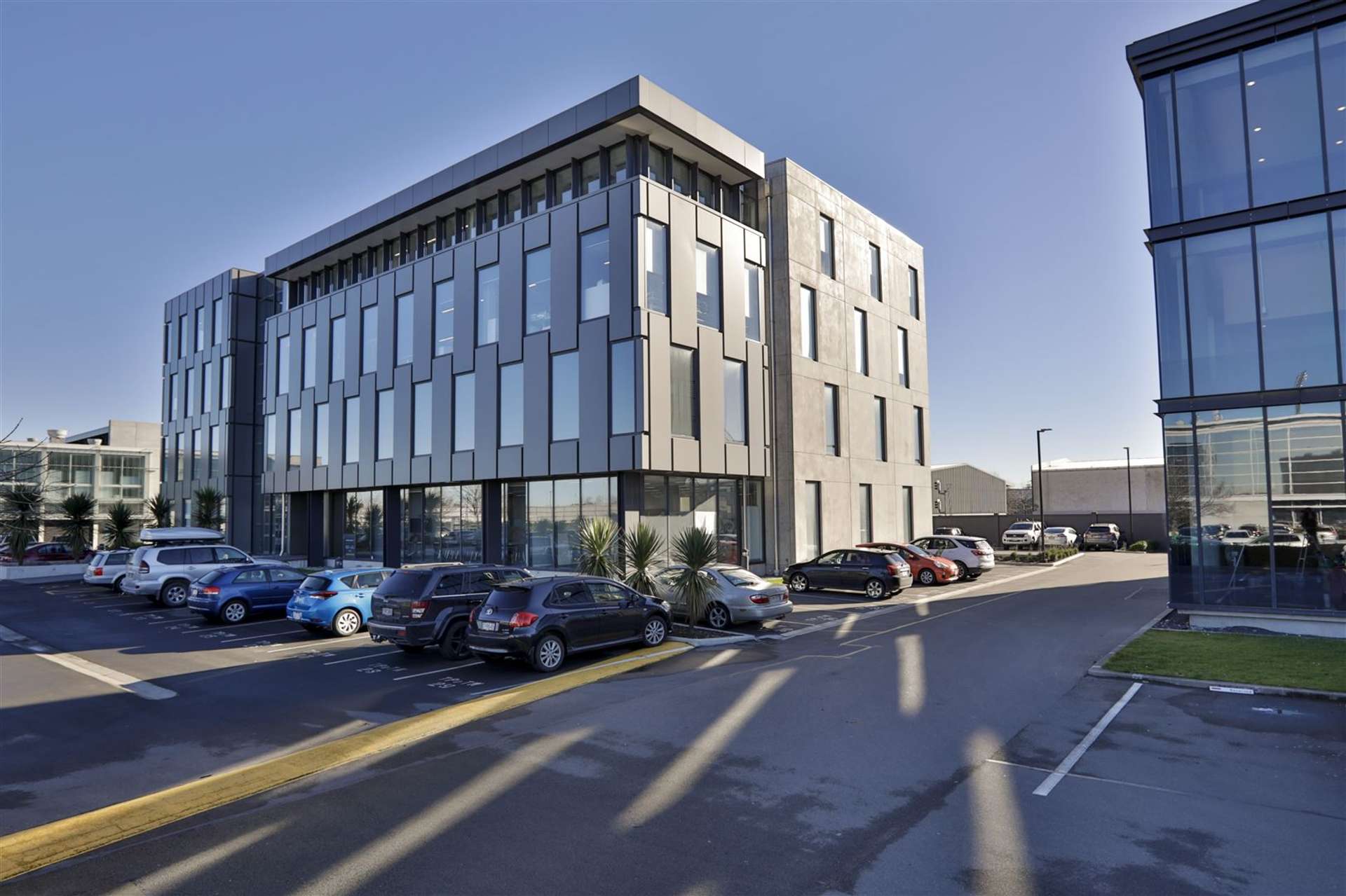 Lv 3/10 Show Place Addington_0