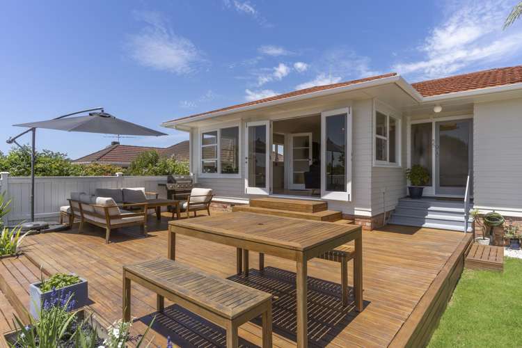 55 Fairclough Road Beach Haven_17