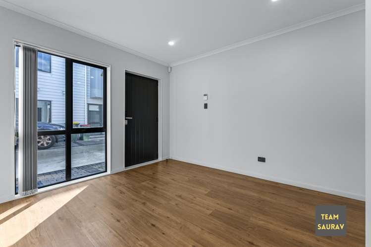 7/67 Huia Road_3