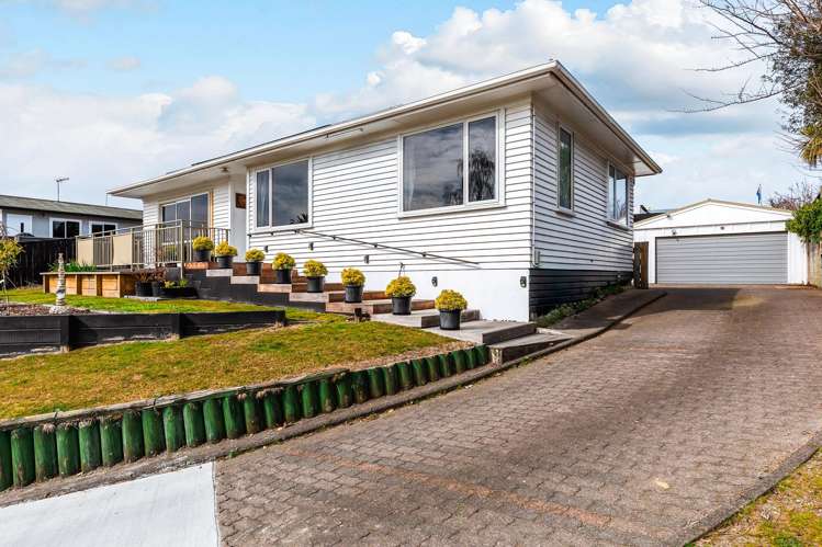 87 Taharepa Road Hilltop_17