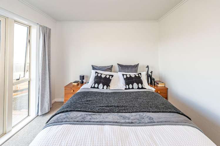 101 Devon Road 1227_17