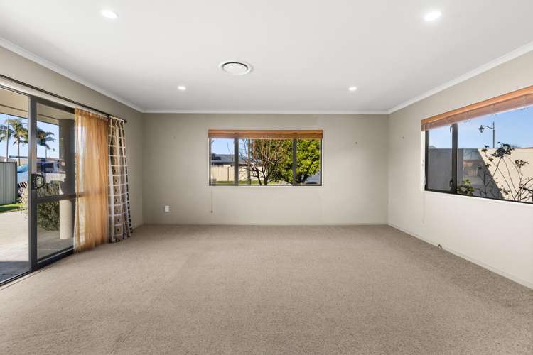 18 Newbury Place Taradale_8