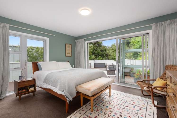 15 Kowhai Street Eastbourne_11