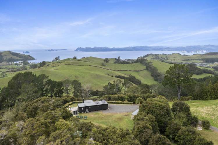 61 Spikes Way Whitianga_2