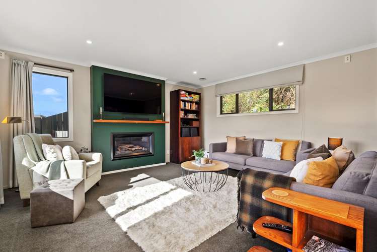 73 Downing Street Crofton Downs_5