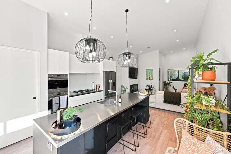 15 Lawry Street Blagdon_8