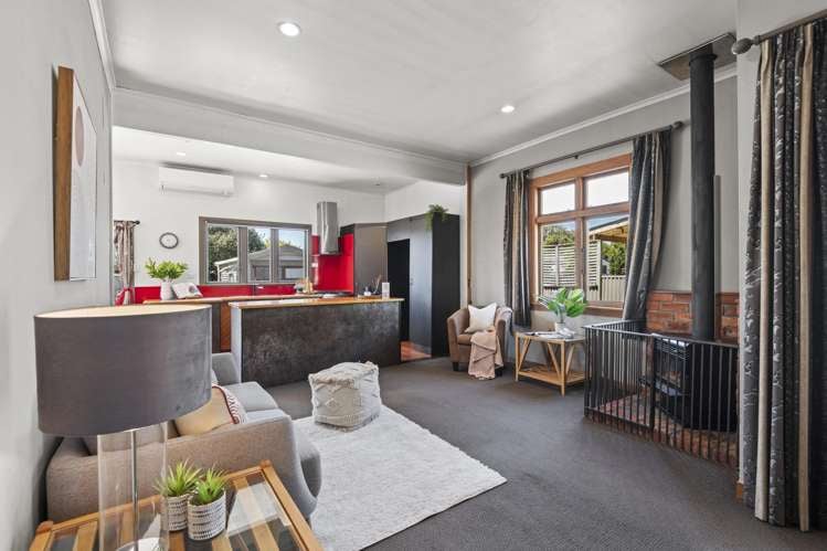 61 Shamrock Street Takaro_2