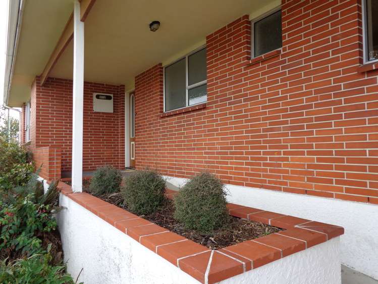 1 Lowestoft Street Balclutha_23