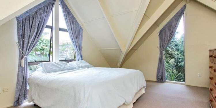 1/16 Sylvan Crescent Te Atatu South_7