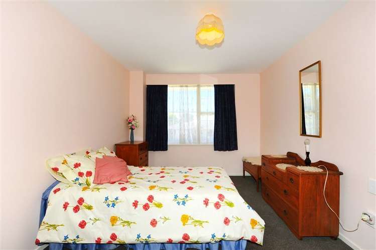 39 Allard Street Edgeware_8