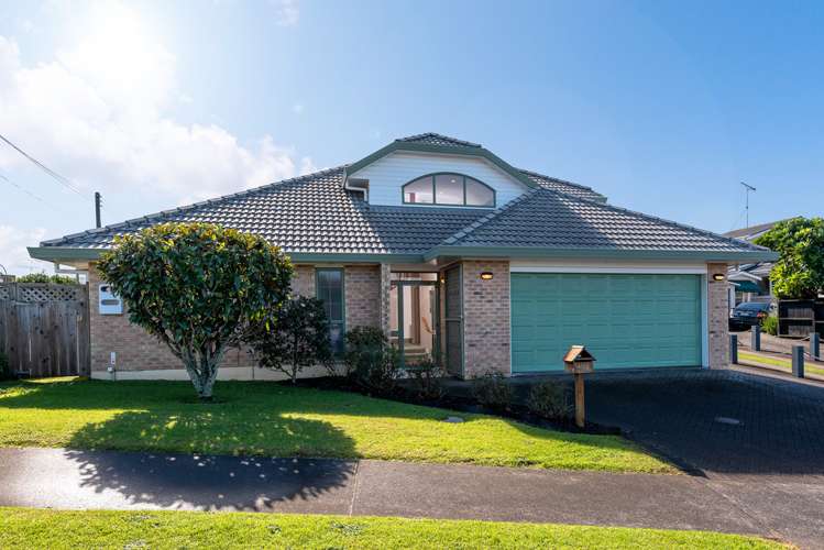 1/70 Uxbridge Road Mellons Bay_0