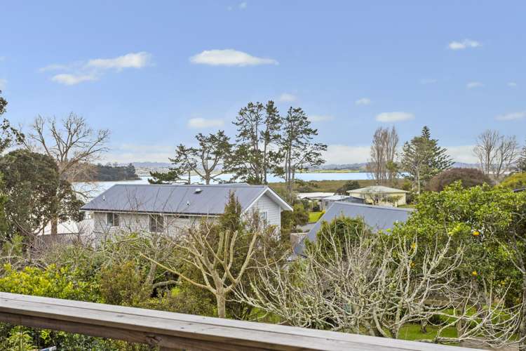 13 Murray Road Te Atatu Peninsula_12