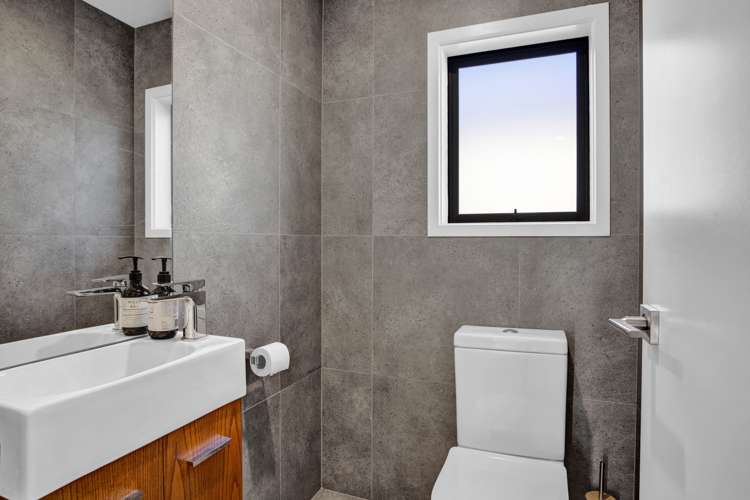 1351 South Road Kaitake_26