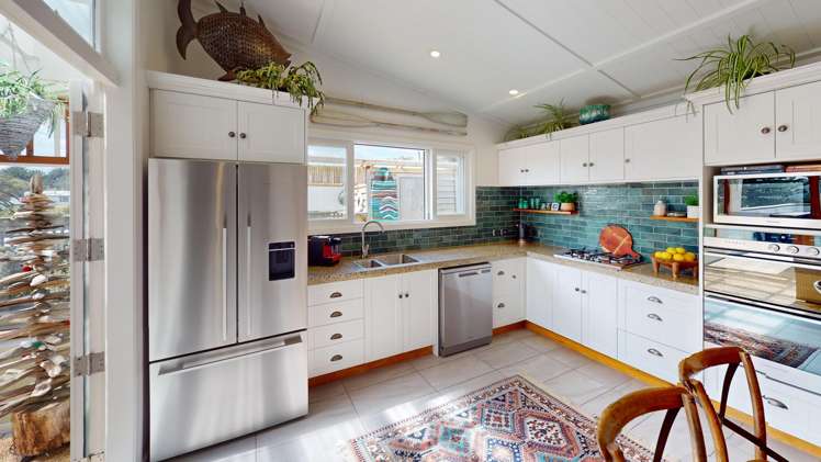 112 Kahukura Avenue Waitarere Beach_6