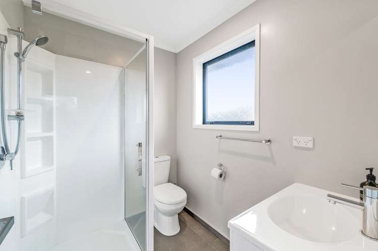 66 Hungerford Drive Rolleston_13