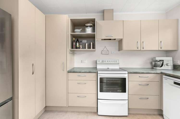 6 Domain Road Waipawa_6