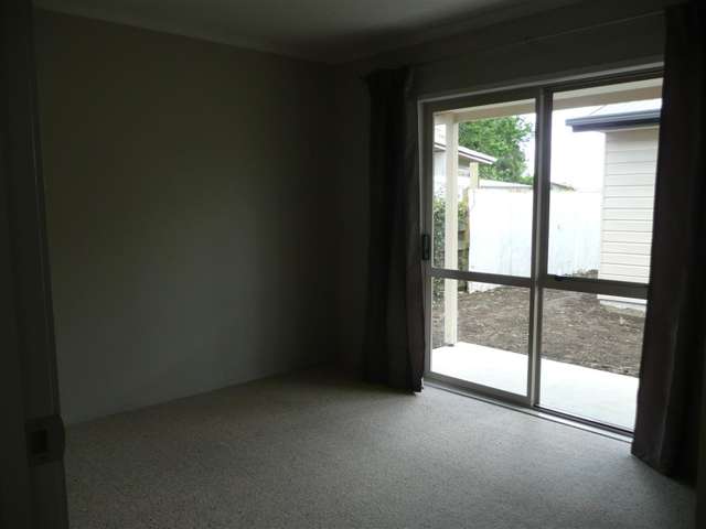 16A Henry Road 11545_2