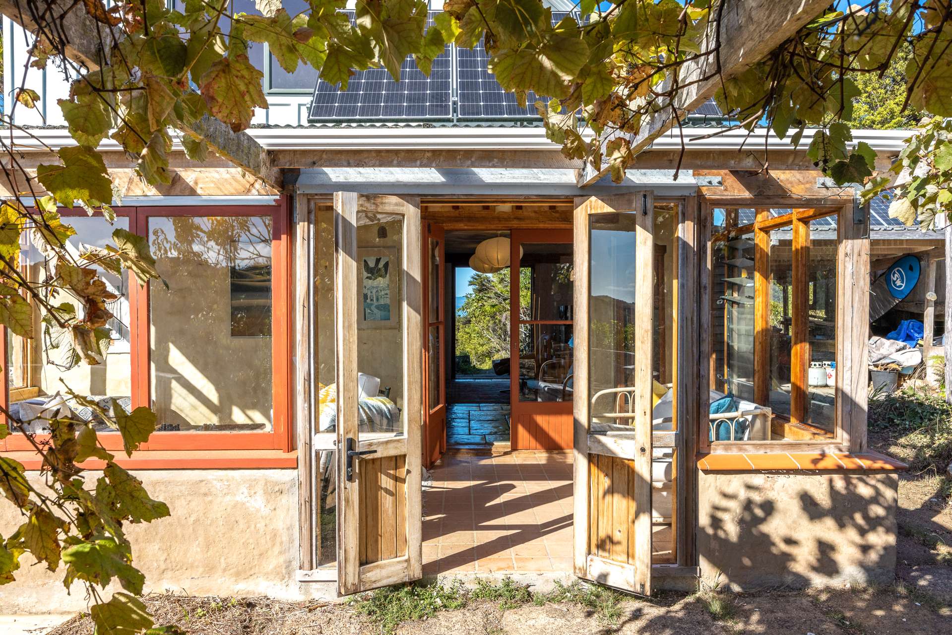 175 Orapiu Road Waiheke Island_0