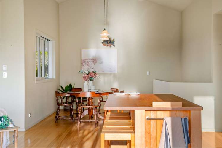 87 M Greenwood Road Leigh_19