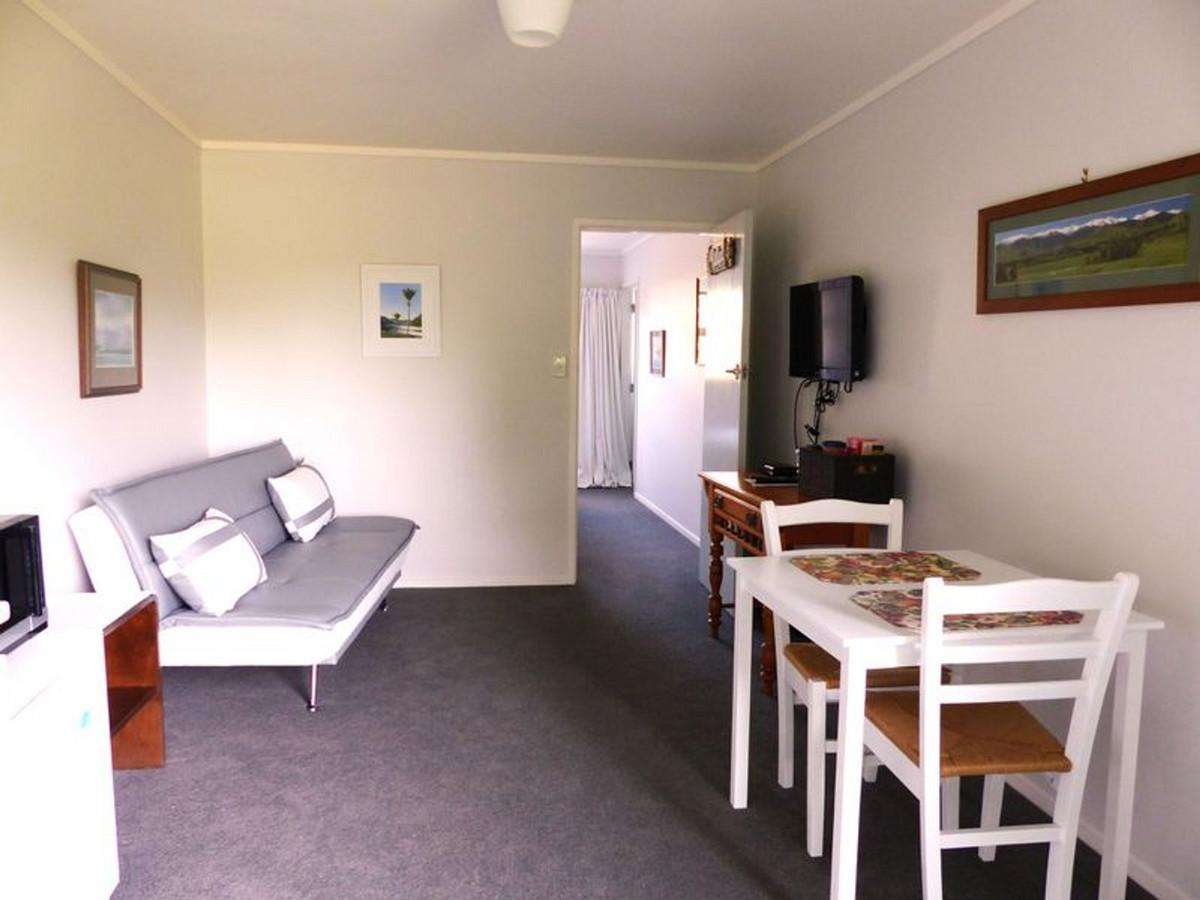 38B Links View Drive_1