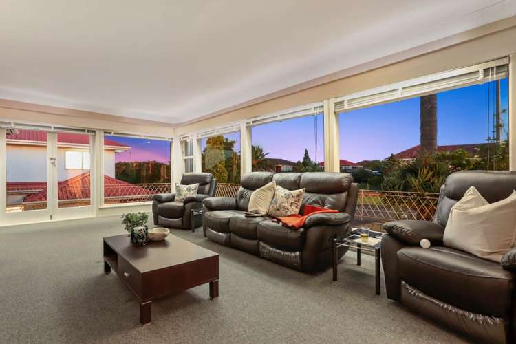 4265 Great North Road Glendene_6