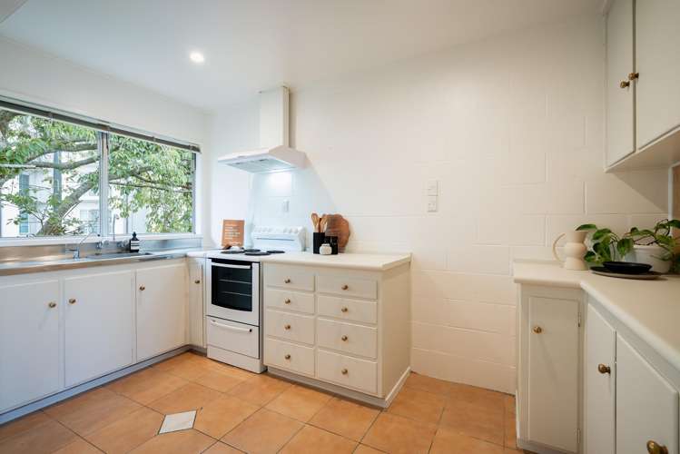 7/23b Hillsborough Road Hillsborough_3