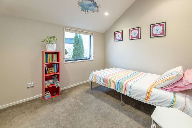 49a Winchester Street Merivale_11