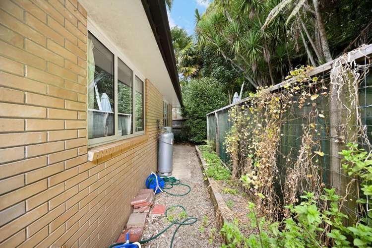 2/54 Boundary Road 1055_2