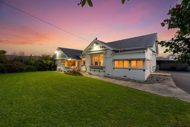 Large character home – multiple options!
