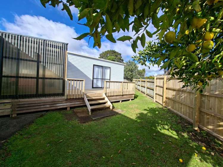 22 Marewa Street Te Atatu South_4