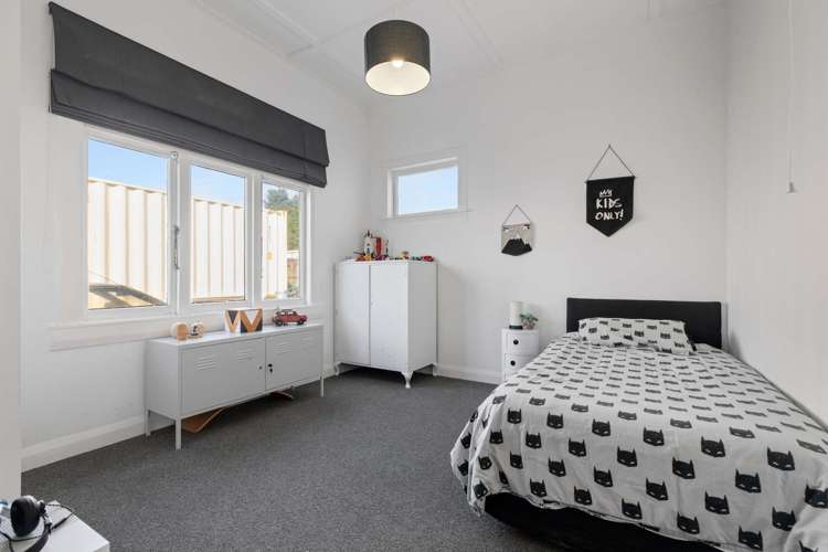 6 Sandspit Road Waiuku_10